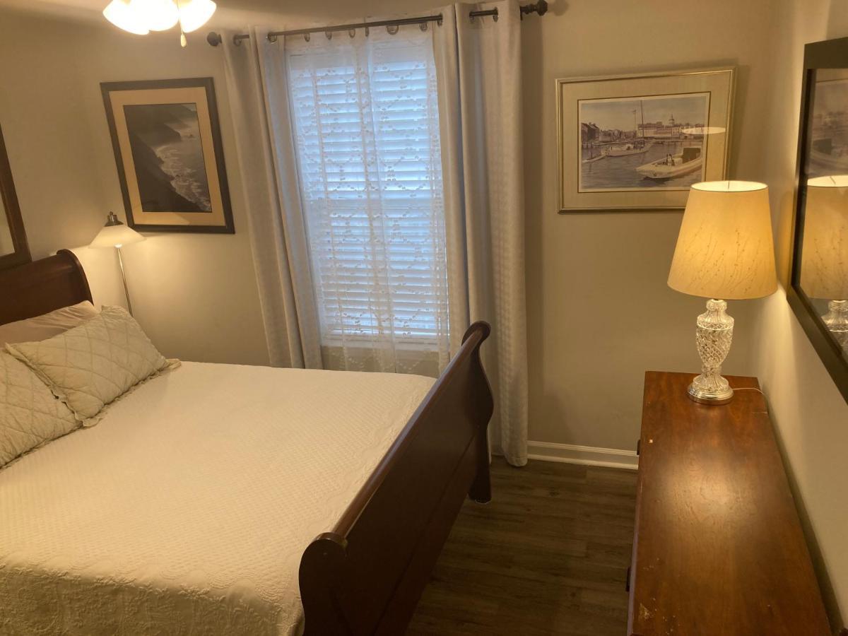 Spacious 3 Bedroom 2 Bath Condo Close To Five-Points In Athens Exterior photo
